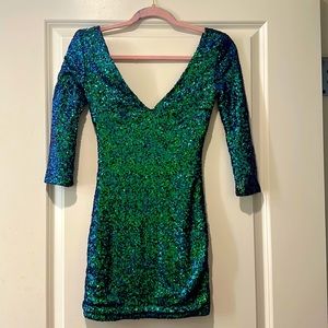 Green/blue sequin mermaid deep V dress